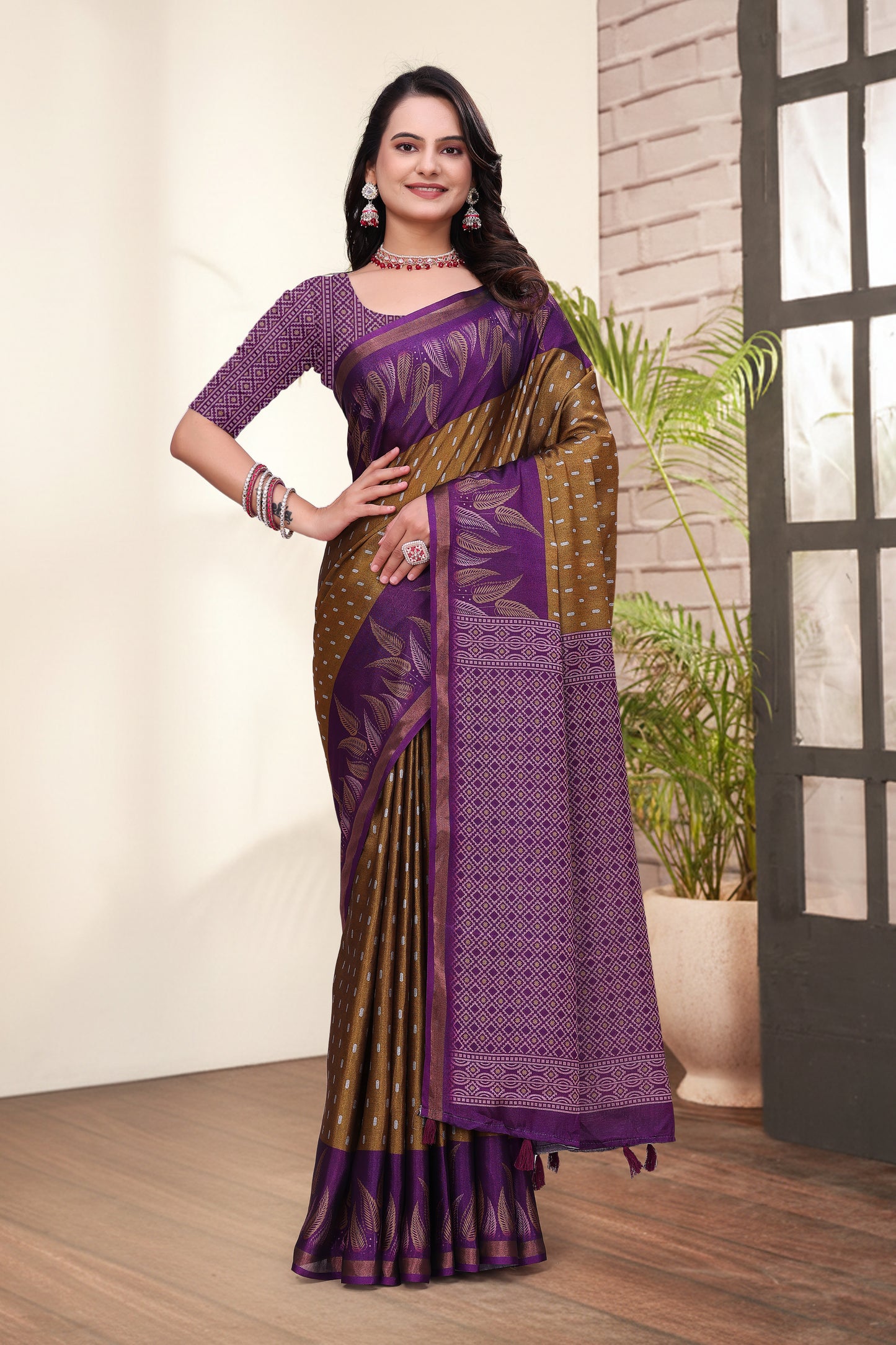 Traditional Brown Mal Cotton Saree with Stylish Pallu