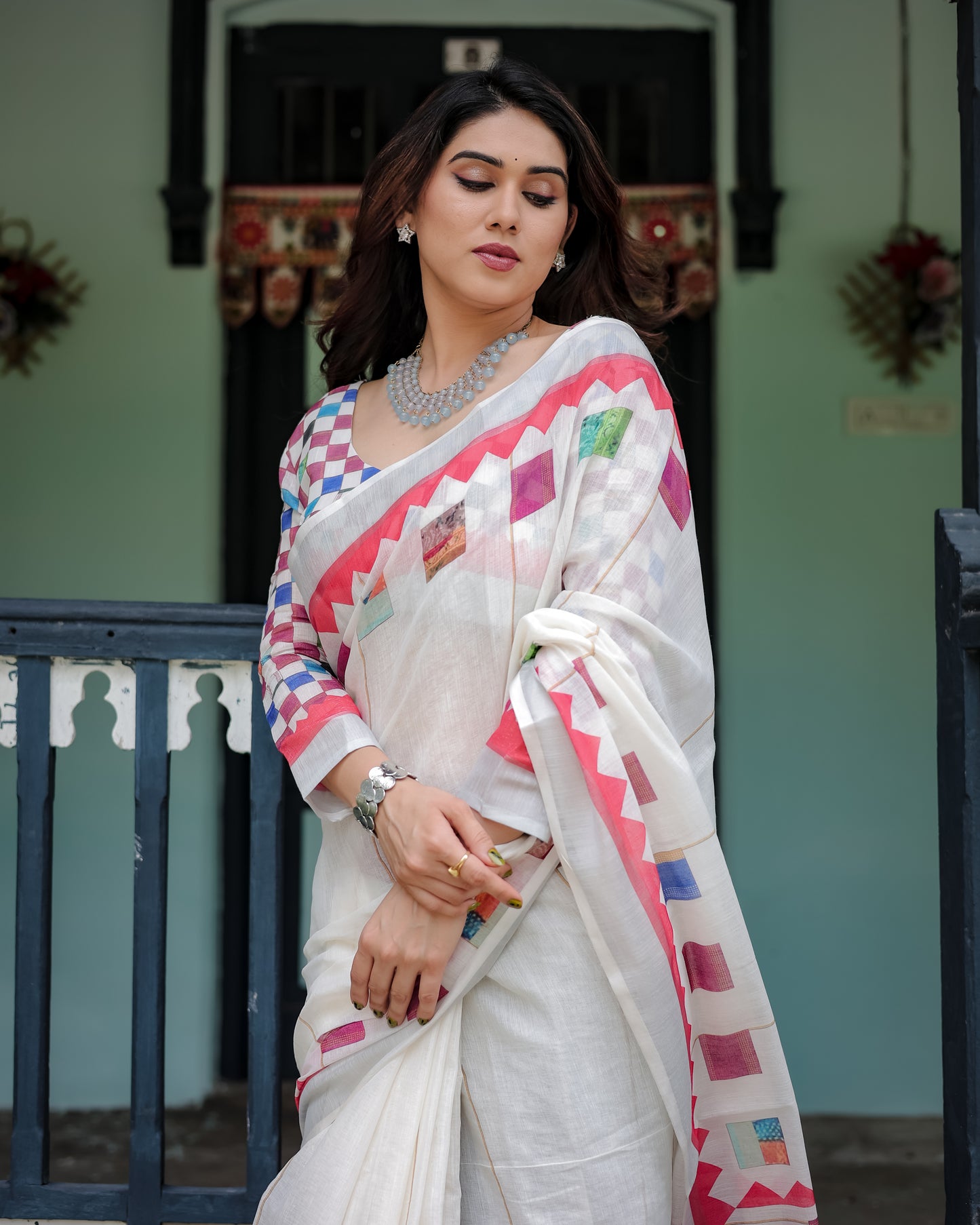 Ivory Patchwork Linen Cotton Saree