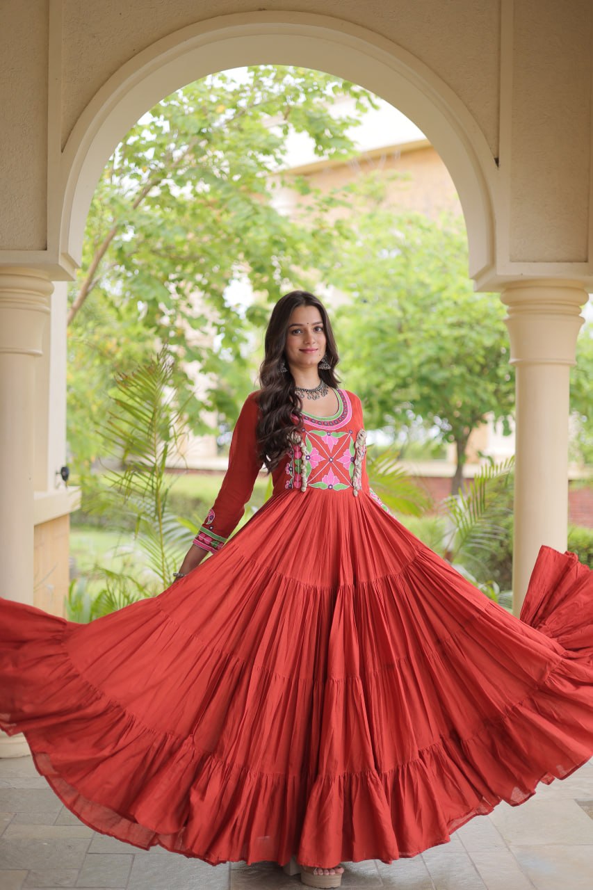 Designer Navratri Kora Cotton Gown with Multi-Thread Embroidery, Mirror & Real Kodi Work – 12 Meter Flair
