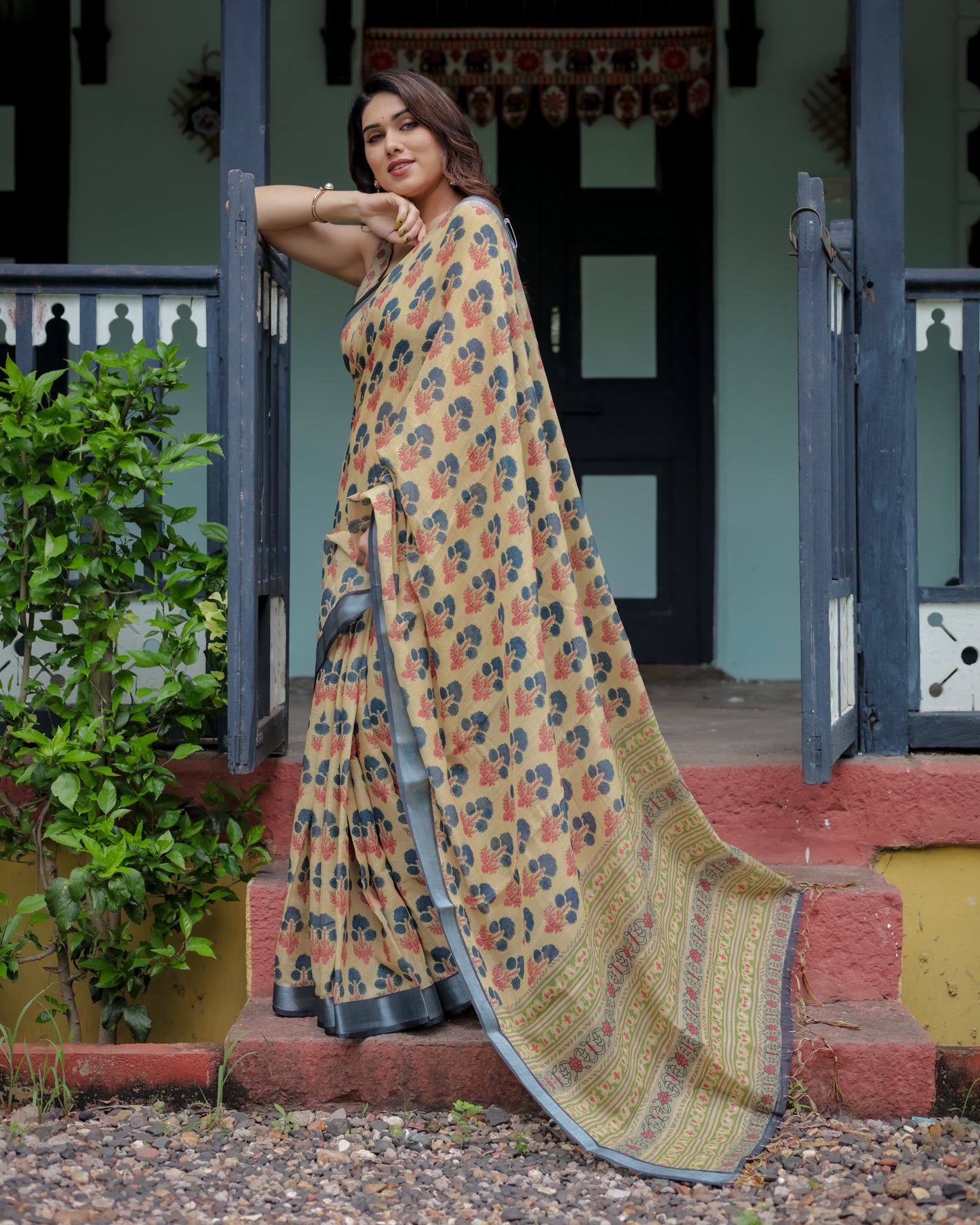 Olive Bloom Linen Cotton Saree
