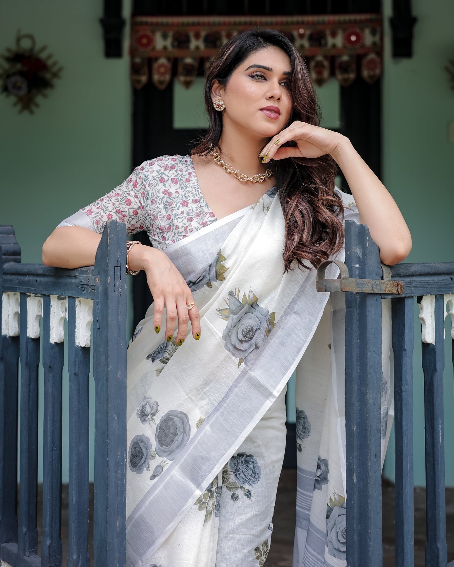 Elegant Floral Printed Linen Cotton Saree