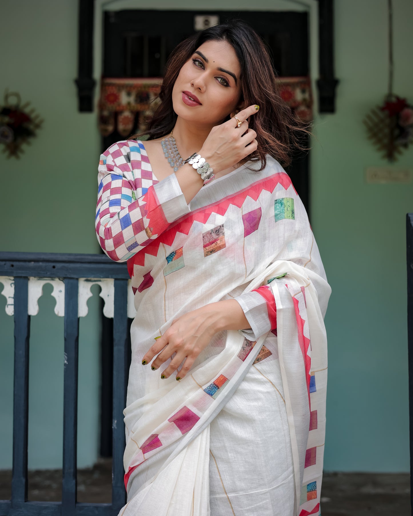 Ivory Patchwork Linen Cotton Saree